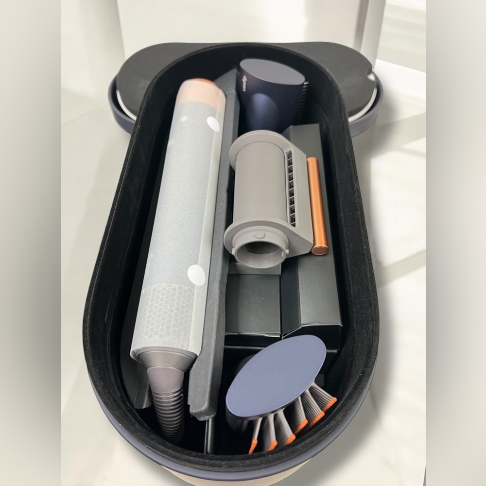 Dyson Airwrap Multi-Styler Complete Long (Prussian Blue/Rich Copper) *BRAND NEW* - Picture 3 of 7